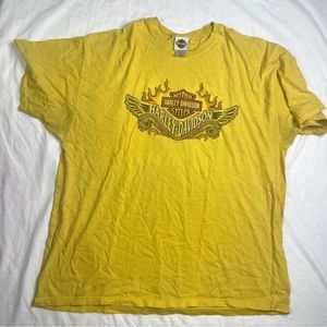 Harley Davidson Tshirt Men 2XL Big Logo Motorcycle Distressed Yellow A041023